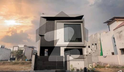 9 TOWN BLOCK A 5-MARLA BRAND NEW MODERN DESIGN BUNGALOW ON 50-FEET ROAD FOR SALE