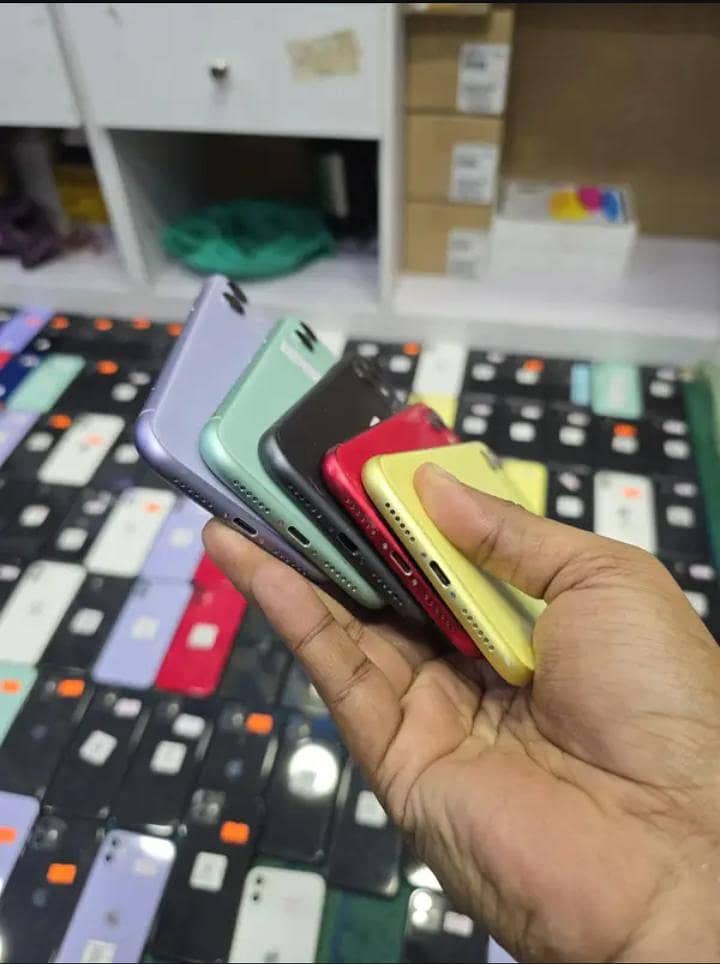 Apple iPhone 11 stock available 0