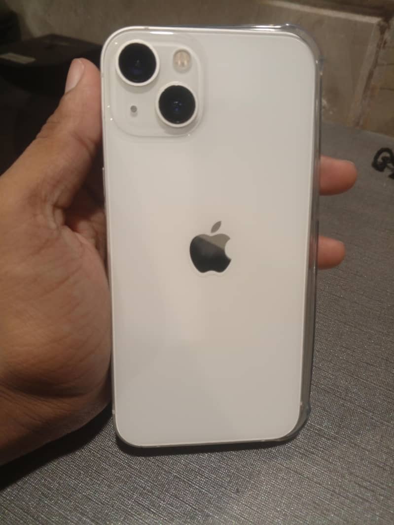 Apple iPhone 13 2