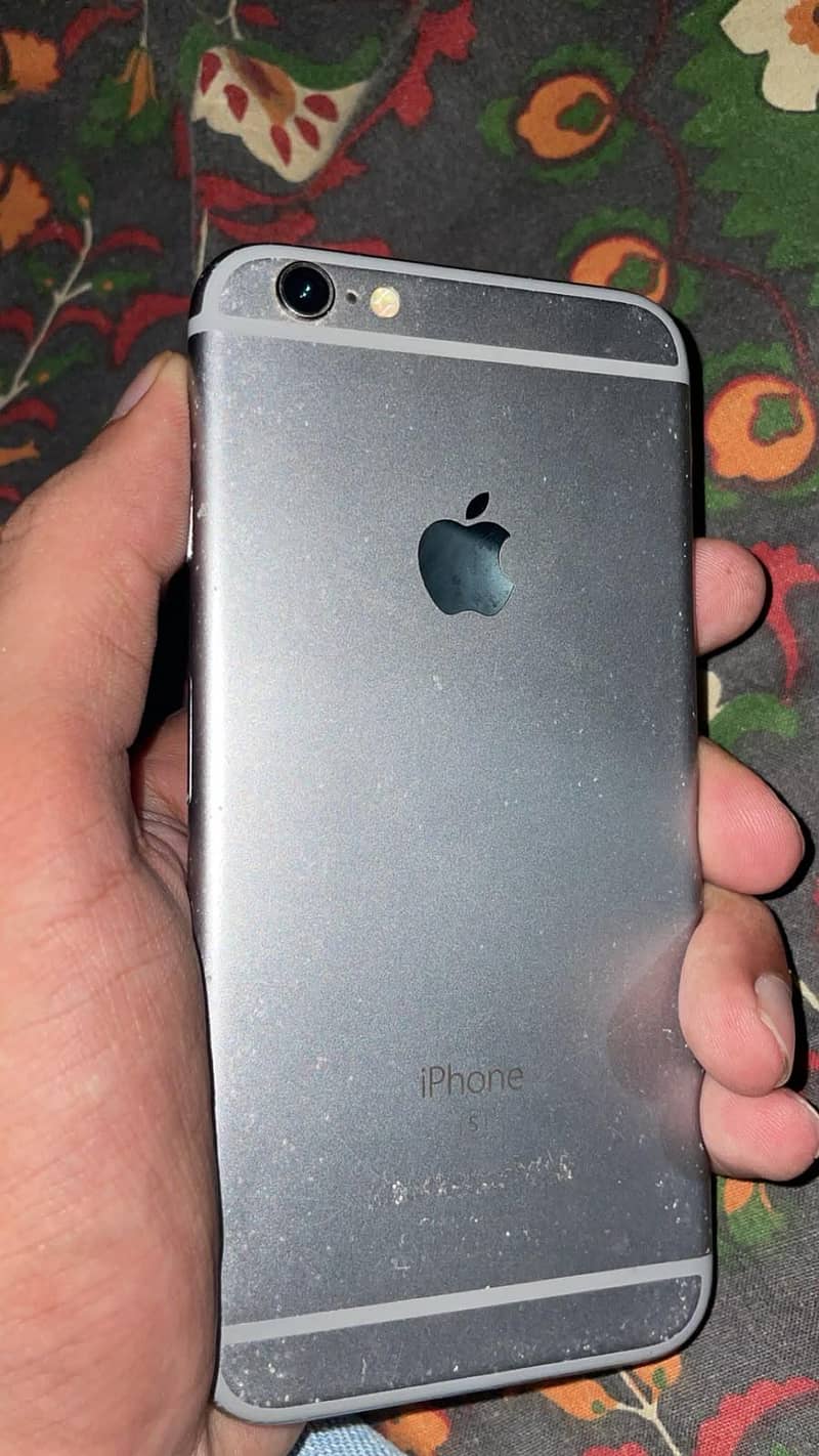 Apple iPhone 6S 1