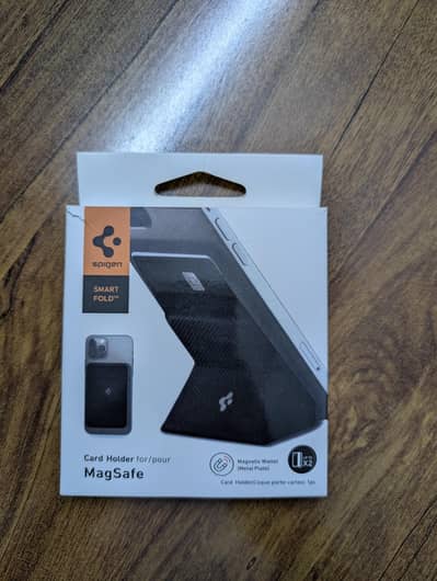 Spigen Magsafe Wallet plus stand