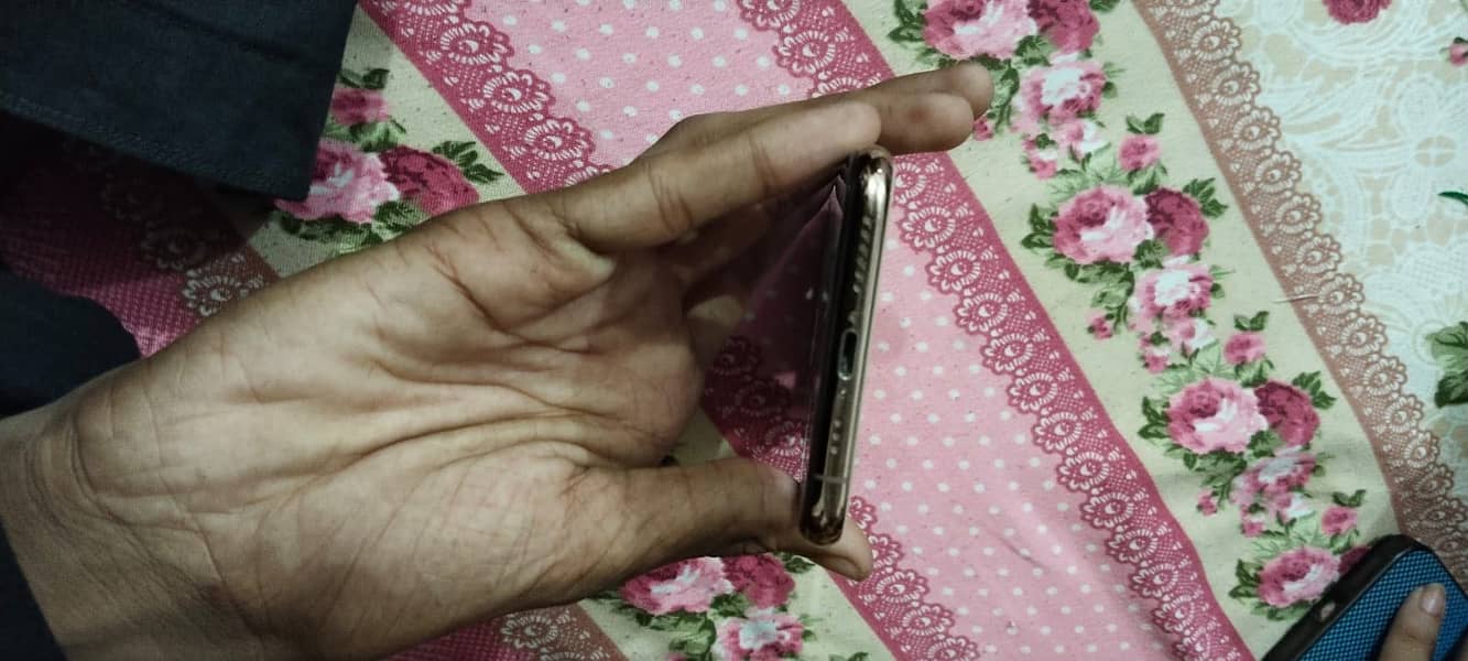 Iphone xs 1