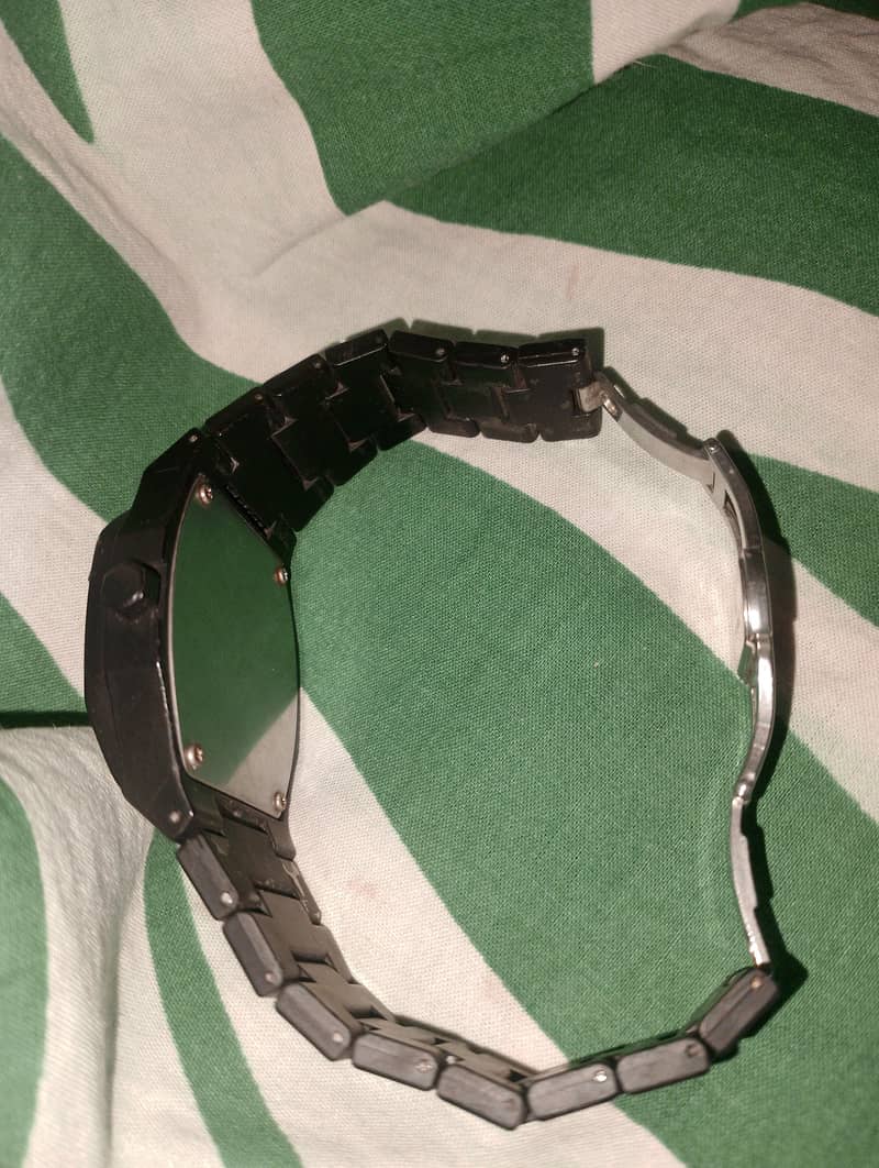 watch 0