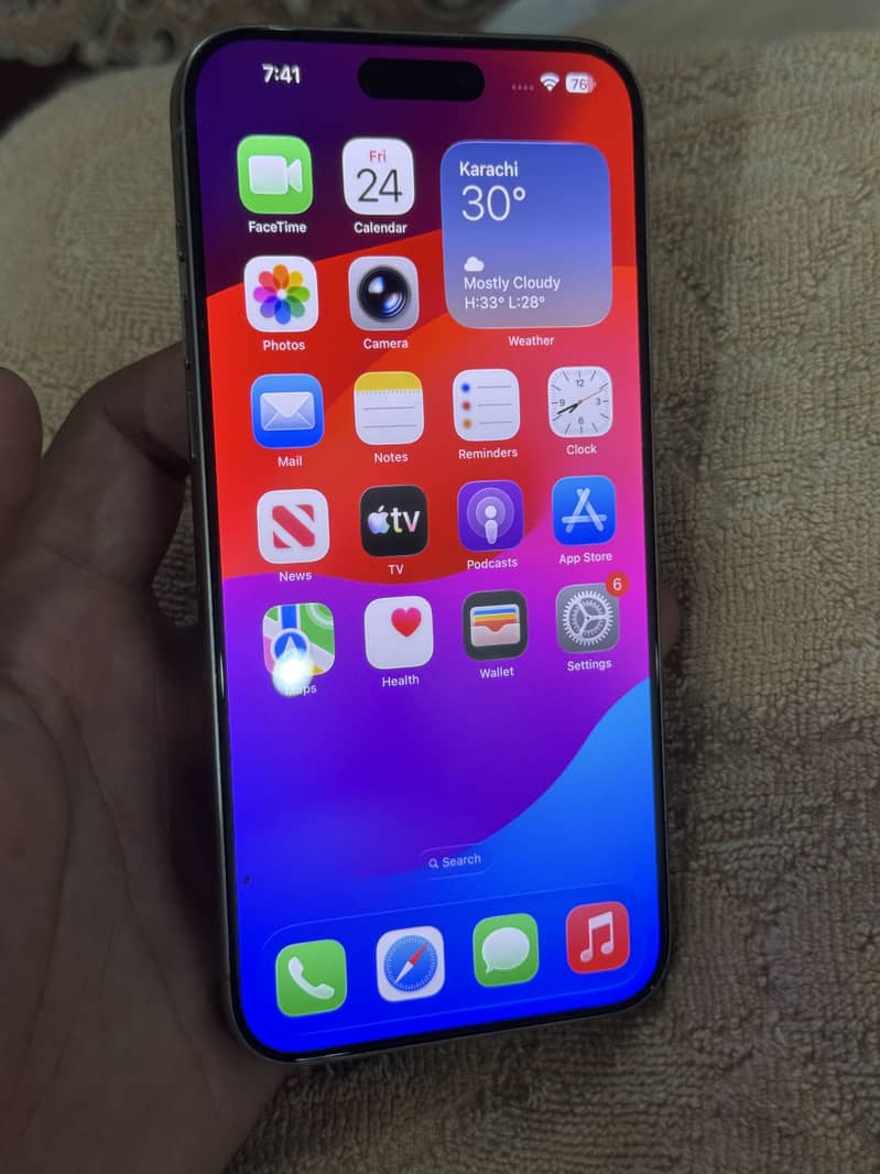 Apple iPhone 15 Pro Max 7