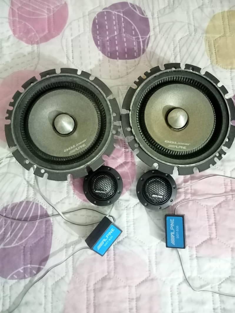 Components speakers 2