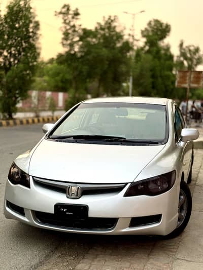 Honda Civic VTi Manual 2008 | Sindh Registered | Family used