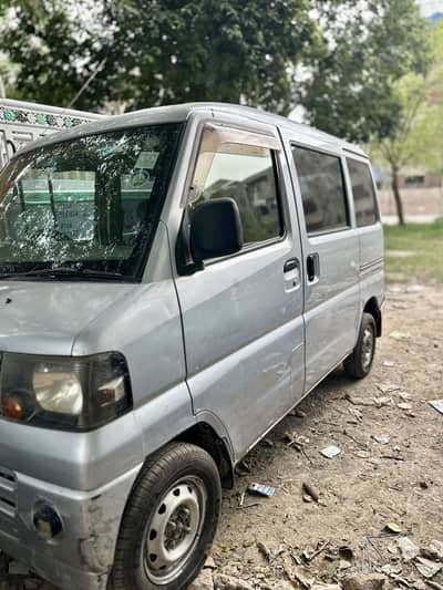 Mitsubishi minicab 2011 model 2016 register final price 03117324780