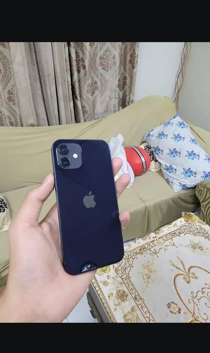 Apple iPhone 12 10