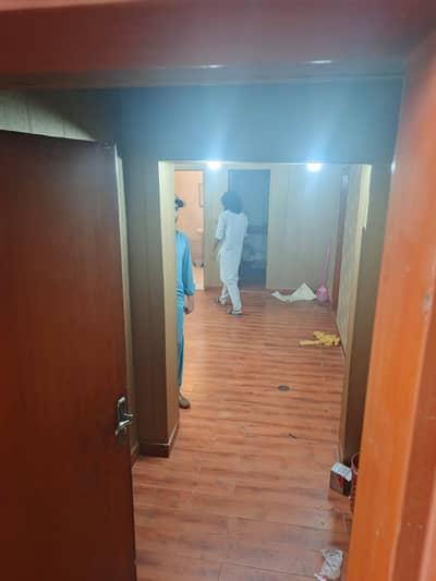 D type ground floor flat available for rent g-11 Islamabad