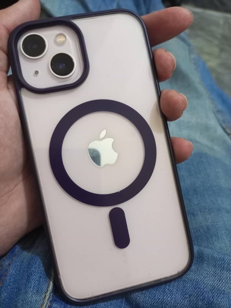 Apple iPhone 13 0