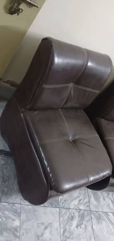 5 Seater Sofa Set For Sale Almost New