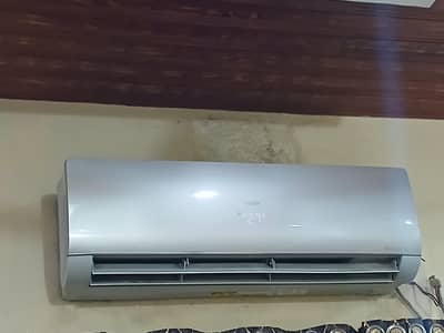 Dc inverter 1.5 ton Haire