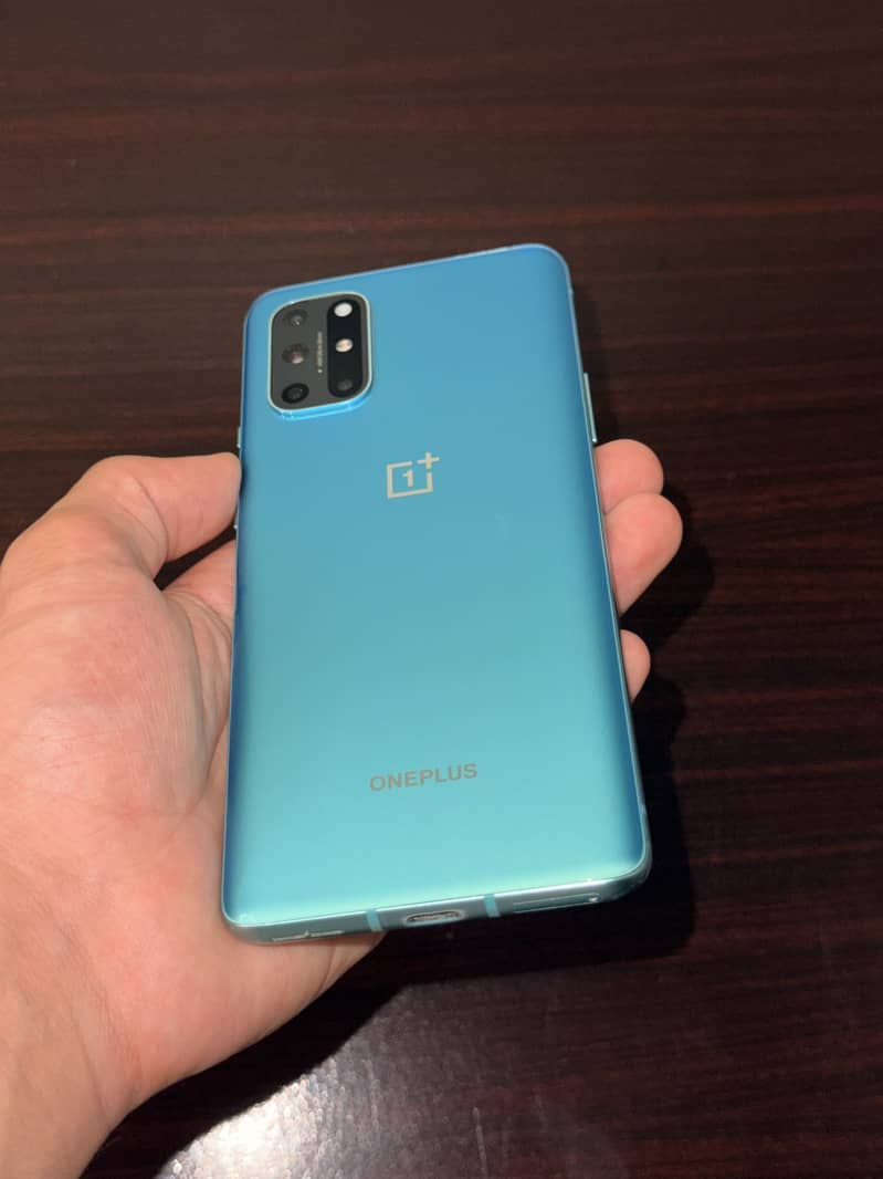 One Plus 8T 0