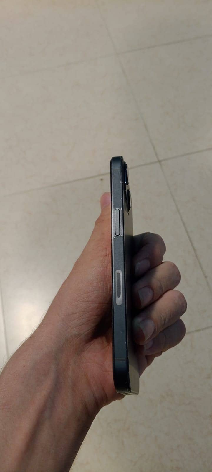 Apple iPhone 13 3