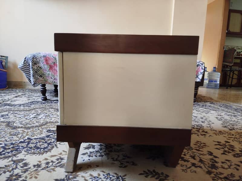 Bed And Side Table Set 5