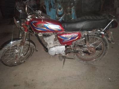 united 125