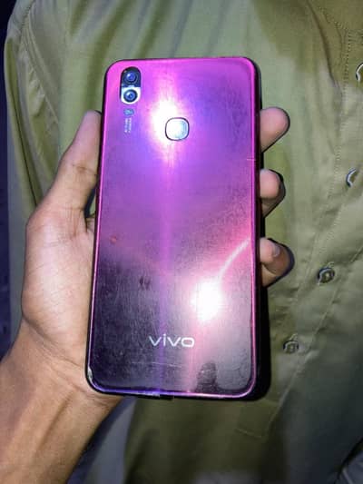 vivo Y11 box k sath