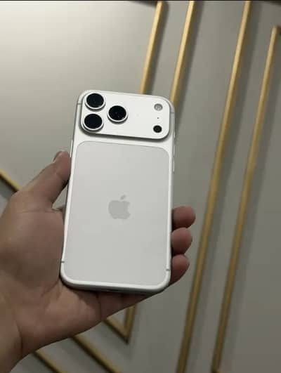 Iphone 17pro max non pta non active