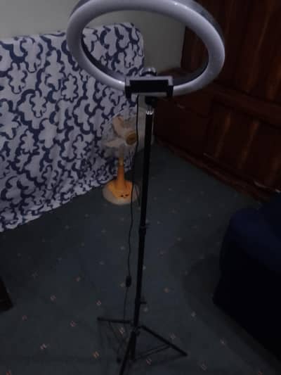 RING LIGHT WITH TRIPOD STAND