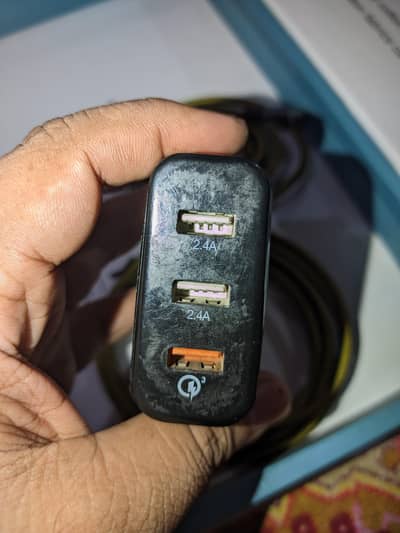 fast charger 3 port 2 c to c cables