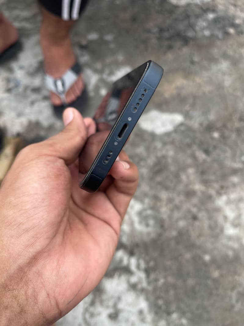 Apple iPhone 14 1