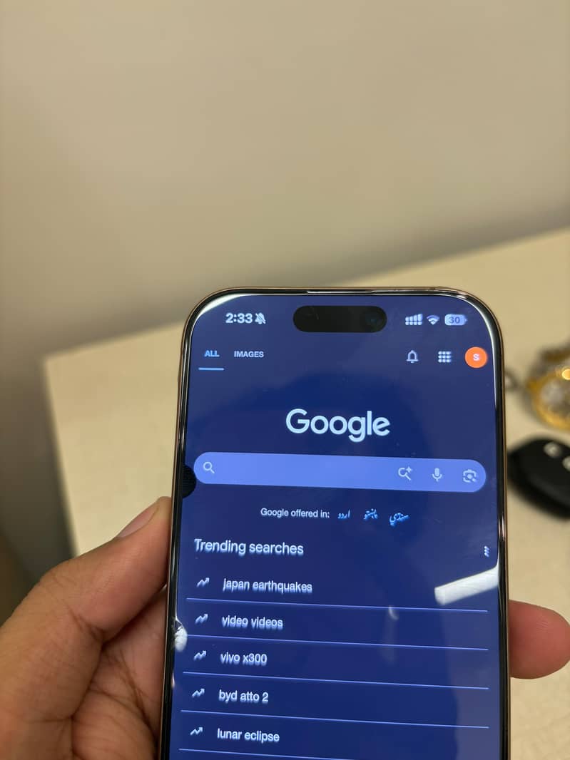 Apple iPhone 16 Pro 2