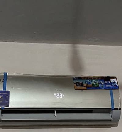 only 16days used ac  brand new condition