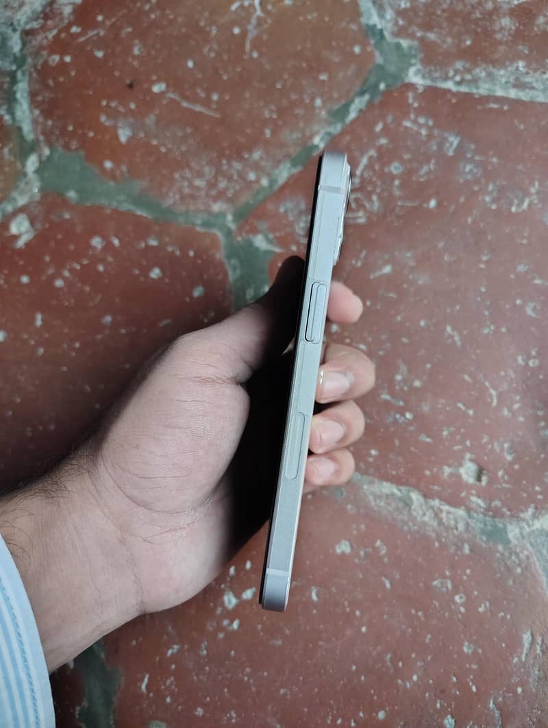 iphon 13 2