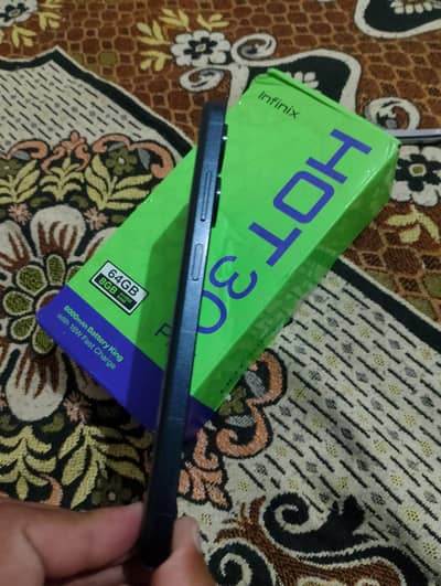 https://chat. whatsapp. com/KrcZ3LkF8gt3vTzTOG3NtT