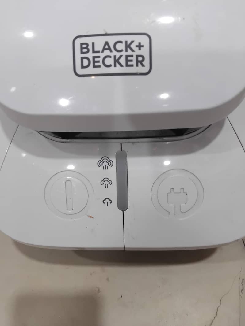 Cloth Steamer 1