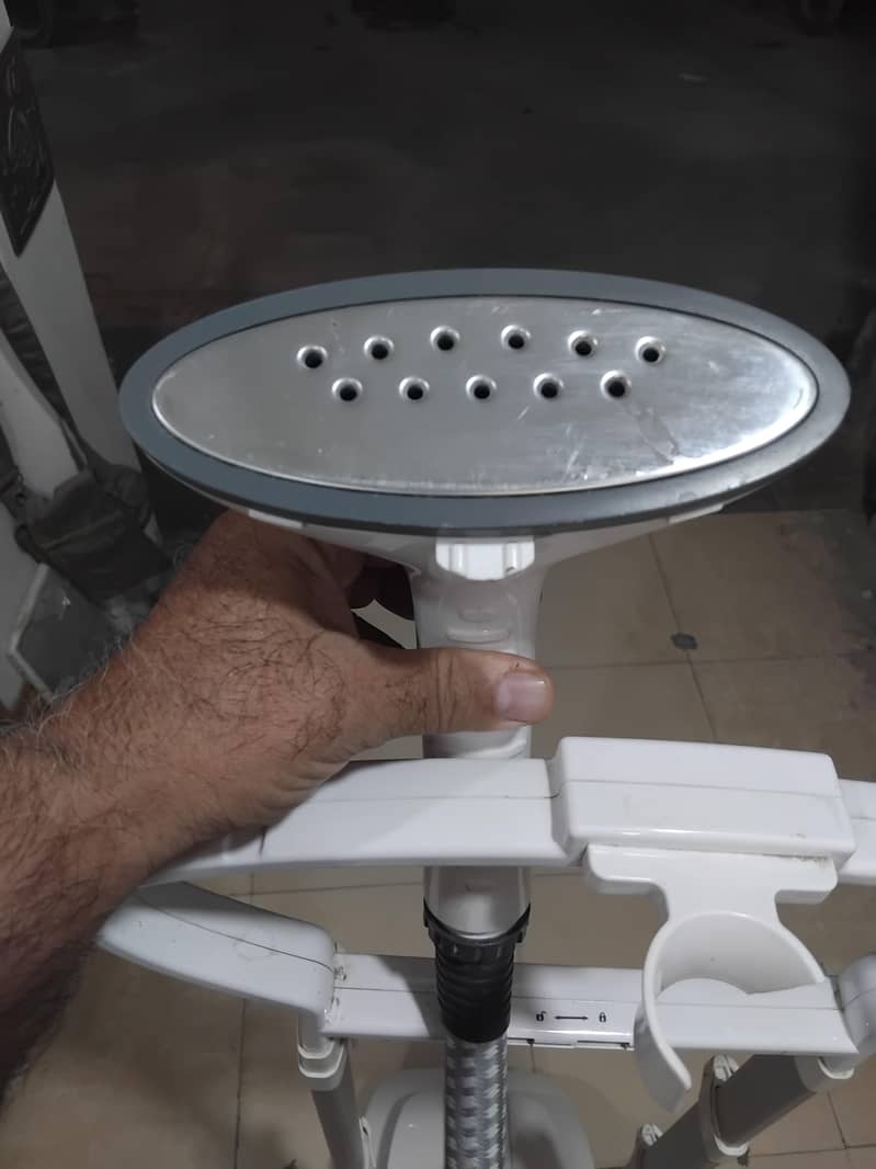 Cloth Steamer 2