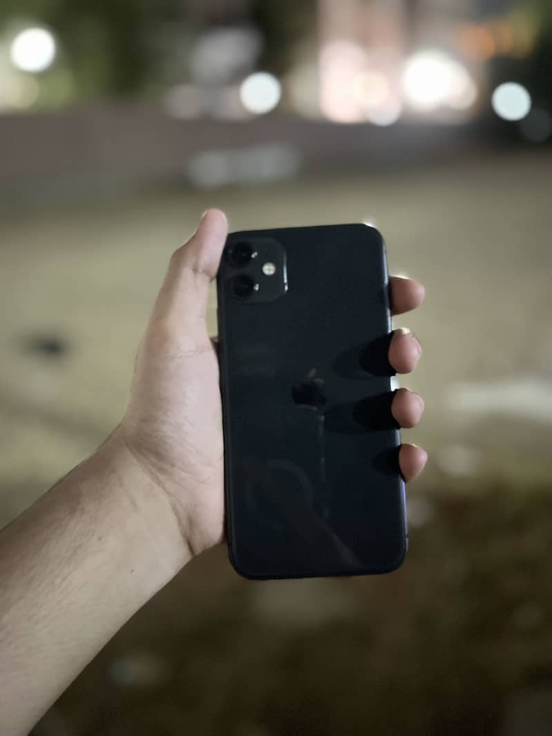 Apple iPhone 11 3
