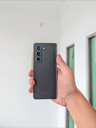 Samsung Mobile Z Fold 5