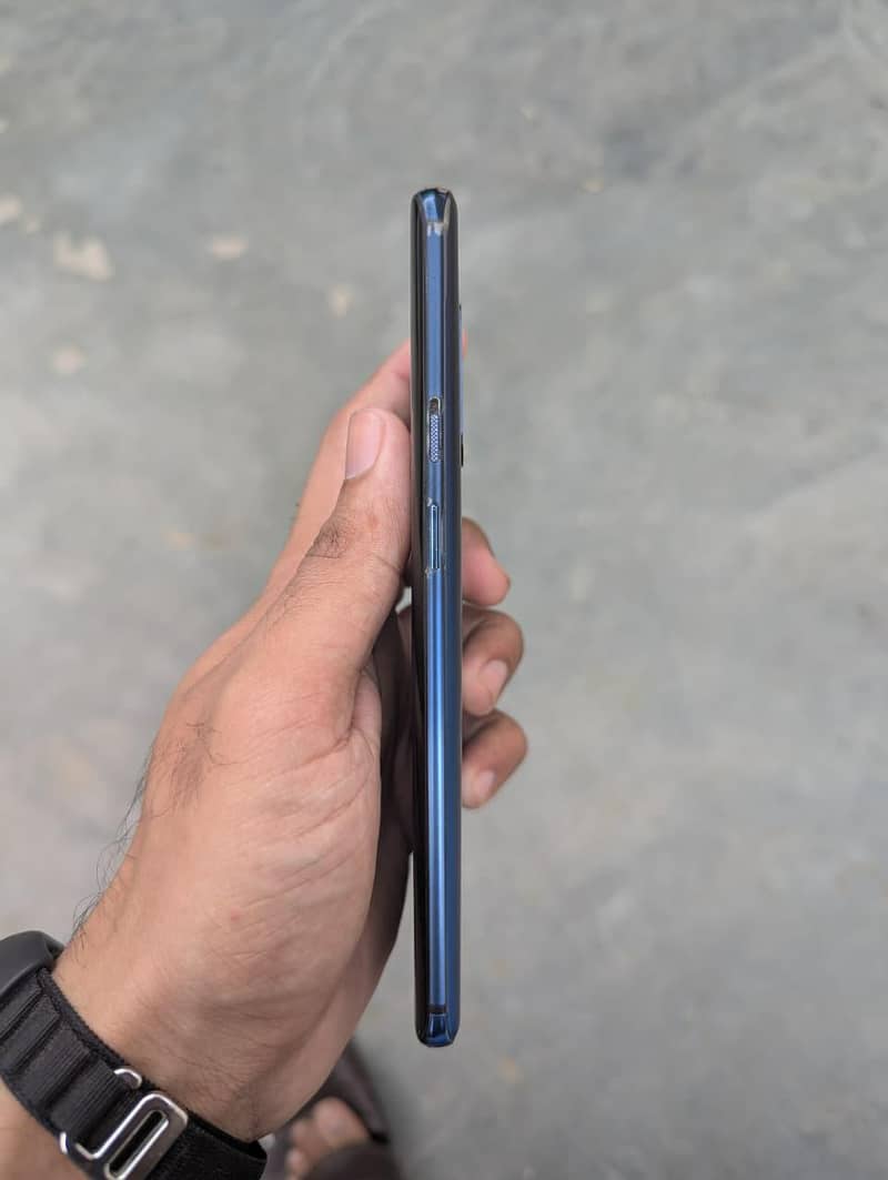 One Plus 7 Pro 3