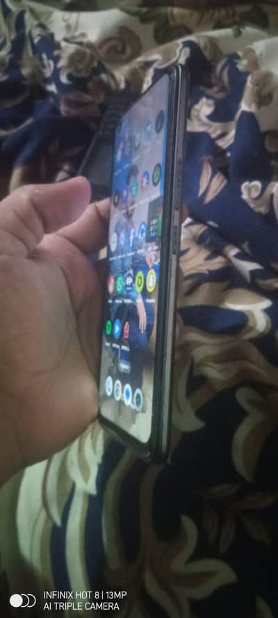 Realme 8