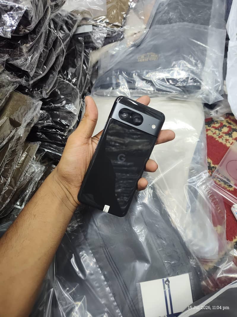 Google Pixel 8 0