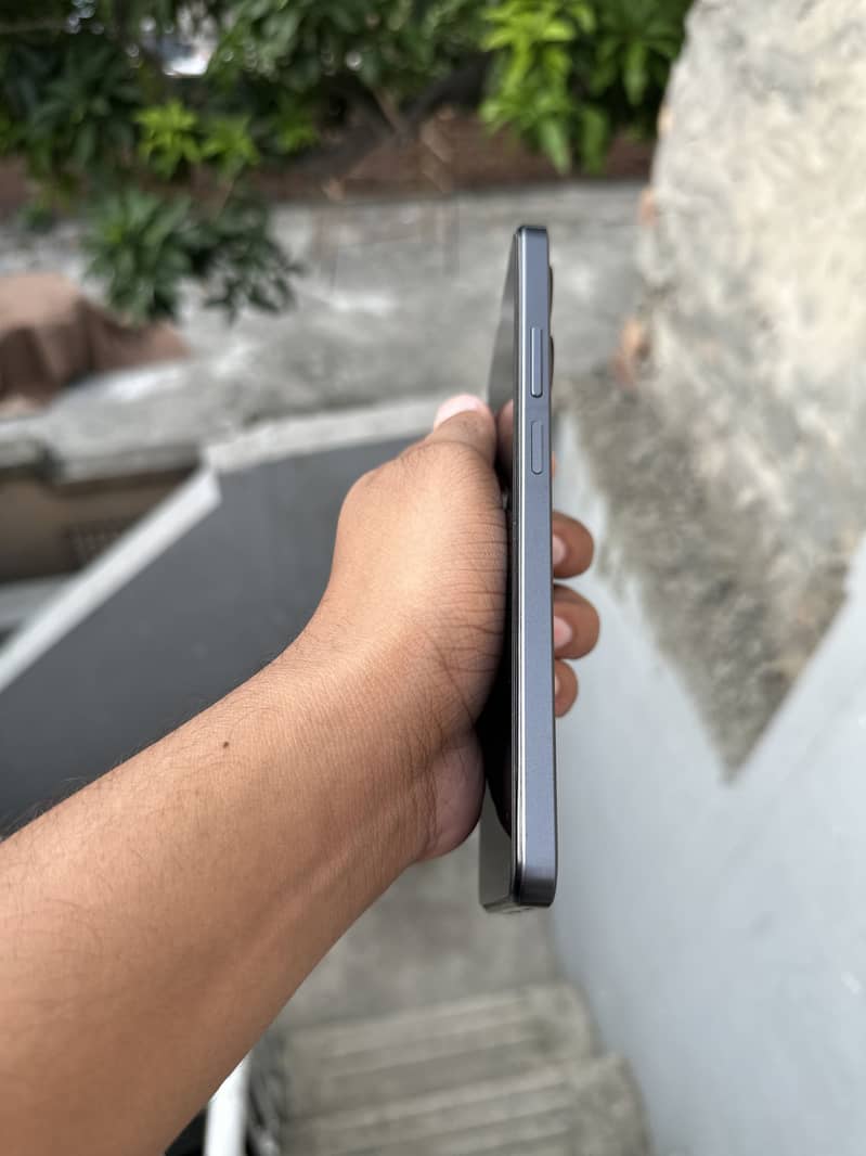 Realme Note 60x 4