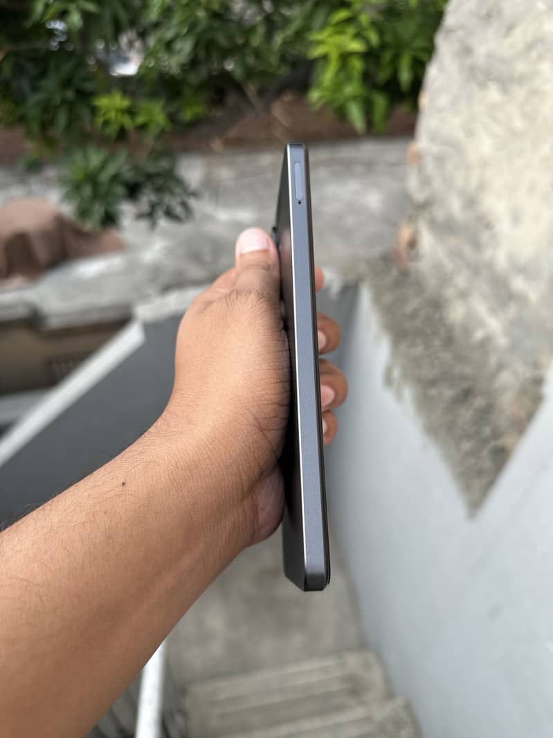 Realme Note 60x 2