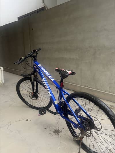 Totem 27.5” 21-Speed Mountain Bike