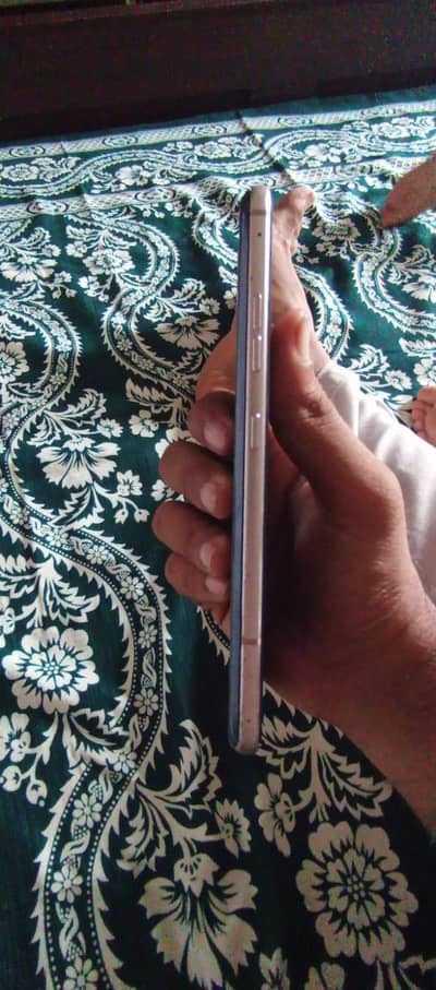 LG V60 ThinQ 5G
