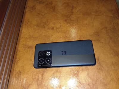 One Plus 10 Pro