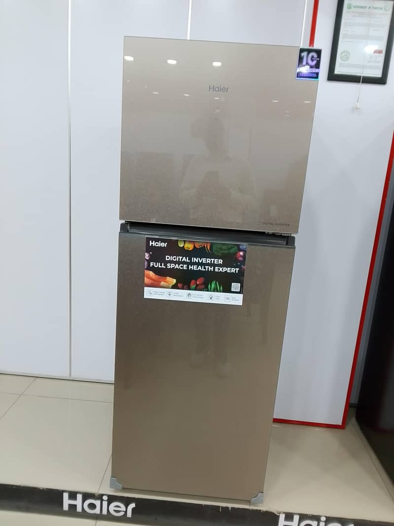 refrigerator 0
