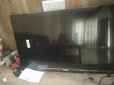 champion 32 inch smart android LED