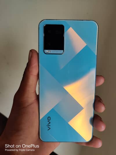 Vivo Y21