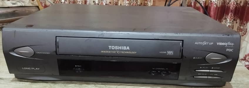 Toshiba vcr vhs caseete player (in nawabshah)