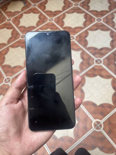Oppo f11 for sell 4 64 gb just thora panal glass crack hai