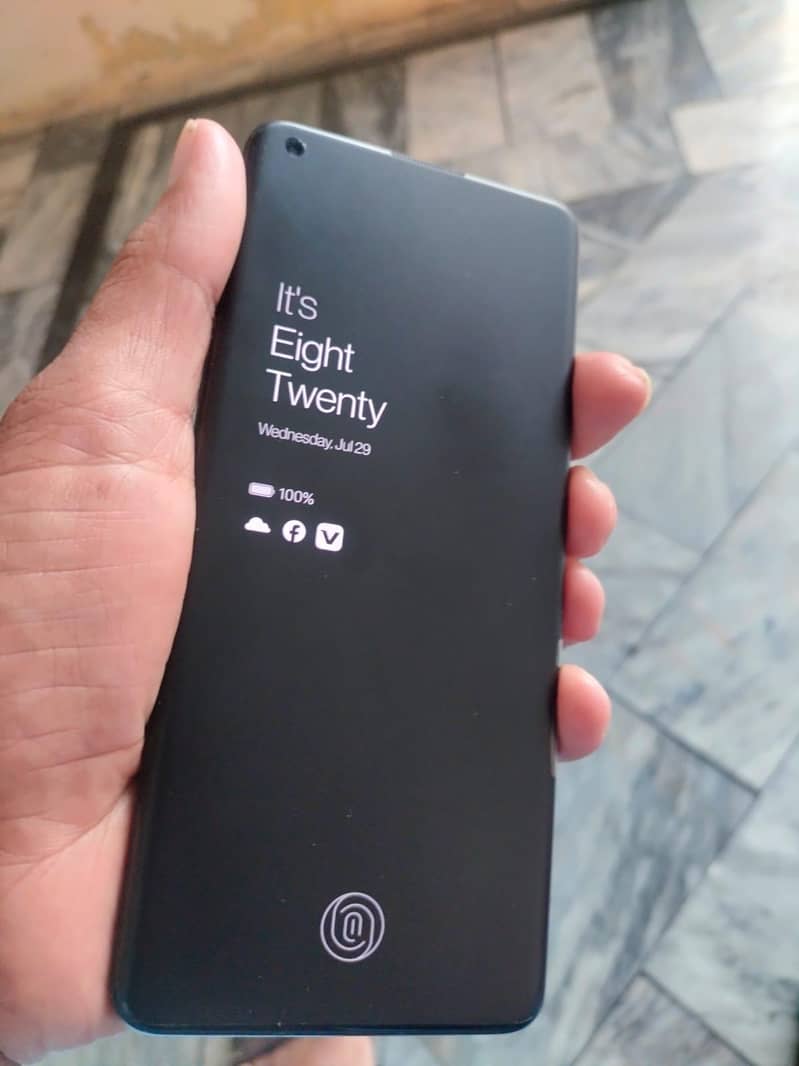 One Plus 9 Pro 1