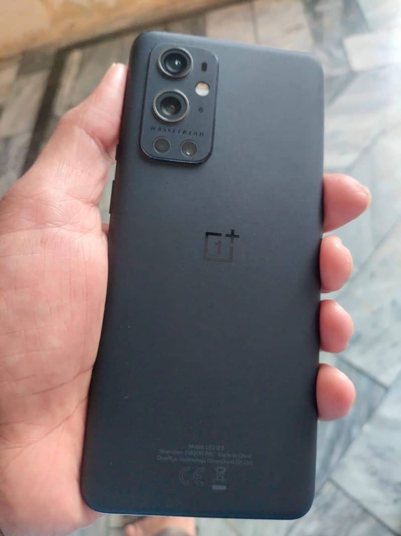 One Plus 9 Pro 3