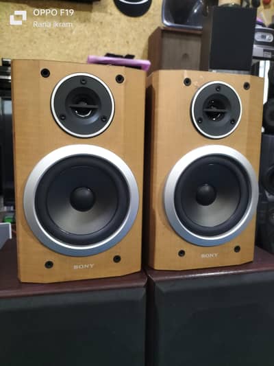 speakers uk lot  Bose jbl denon sony