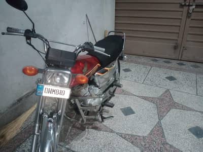 Honda 125 special edition self Start for sale